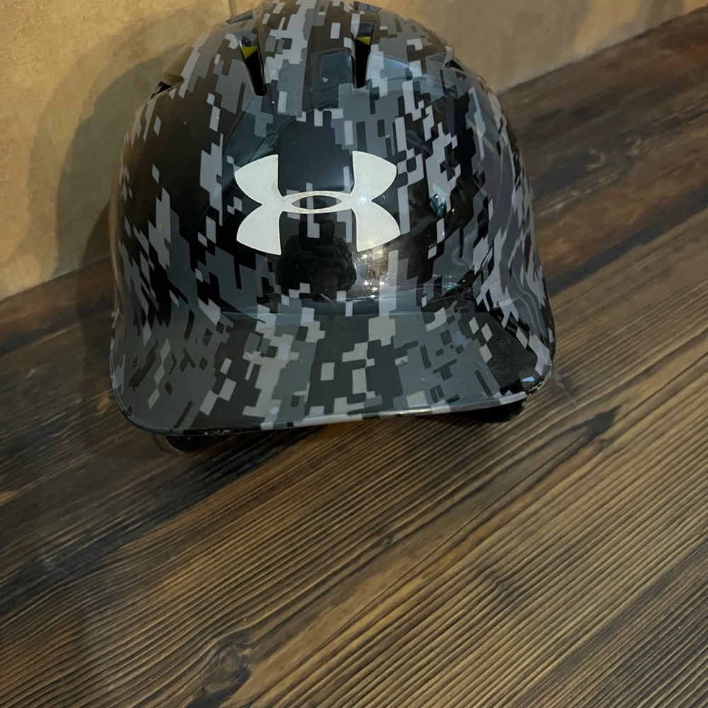 Under Armour Black and Gray Kids Helmet